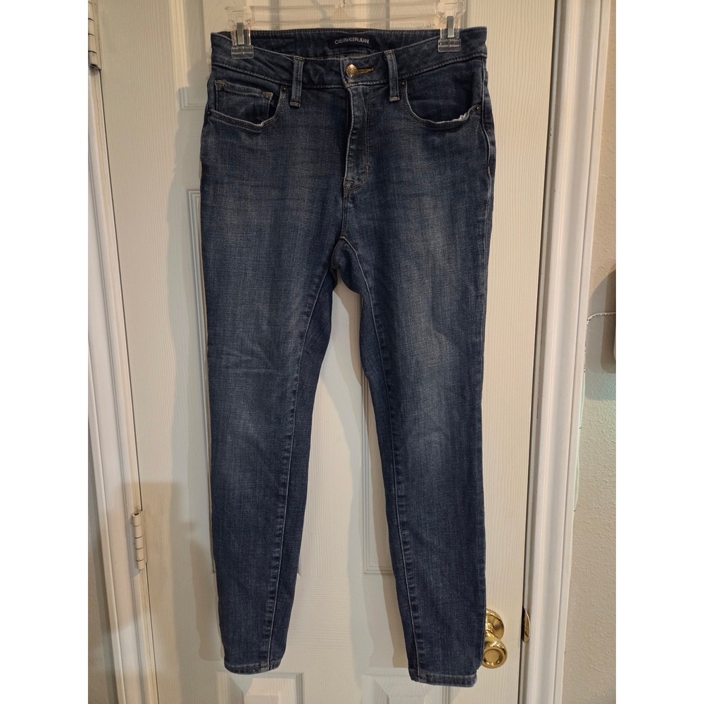 Calvin Klein Jeans Women 6 Dark Wash Skinny Leg Stretch Denim Blue 1345304